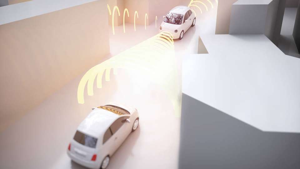Beim autonomen Fahren erfassen Radarsensoren alle relevanten Positions- und Bewegungsdaten. Entsprechend wichtig ist deren Zuverlässigkeit. 