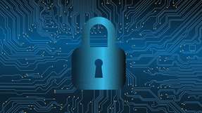 Mit dem Zugriff auf ein ungeschütztes HMI-System ist ein Angreifer in der Lage mit Schnittstellen zu interagieren und sie zu missbrauchen.