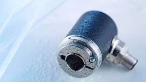 Die magnetischen Absolut-Drehgeber EAM 580/360 aus dem Hause Baumer.