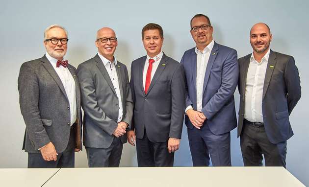 Der neue DSIV-Vorstand, von links nach rechts: Jochen Baumgartner, Uwe Schmidt, Tom Henning, Wolfram Kreisel und Daniel Eisele.