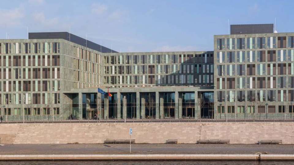 Der Hauptsitz des Bundesministeriums für Bildung und Forschung (BMBF) in Berlin ist nach dem SMI-Standard installiert.