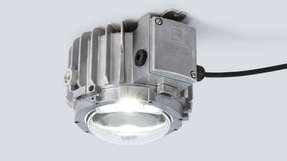 Der LED-Universalstrahler 6050/6 leuchtet Flächen oder auch konzentrierte Bereiche in anspruchsvollen Umgebungen aus.