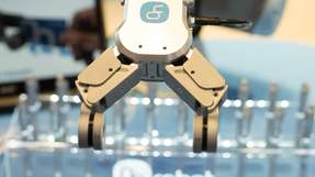 OnRobot präsentiert auf der Hannover Messe erstmals End-of-Arm-Tools an Robotern von Techman, Doosan und Yaskawa.