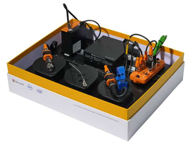 Mit IoT Predict können Fertigungsunternehmen kritische Anlagen und Maschinen zustandsorientiert überwachen.