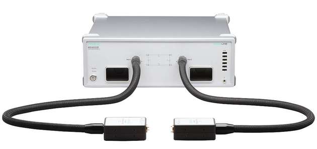 2-Tor-Vektornetzwerkanalysator MS46522B-082 mit E-Band von Anritsu.