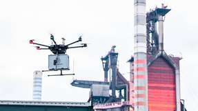 Die Drohne startete den ersten Demonstrationsflug auf dem Werksgelände von Thyssenkrupp.