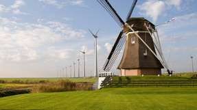 Der Onshore-Windpark in Westereems könnte den Ökostrom für die geplante Wasserstoffanlage in Eemshaven liefern.