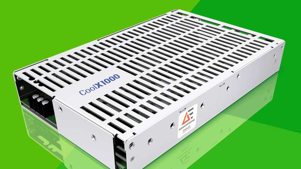 Das CoolX-1000 ist ein lüfterloses, modulares Netzteil mit 1.000 W Ausgangsleistung. Zusammen mit weiteren Produkten ist es nun bei Emtron verfügbar.