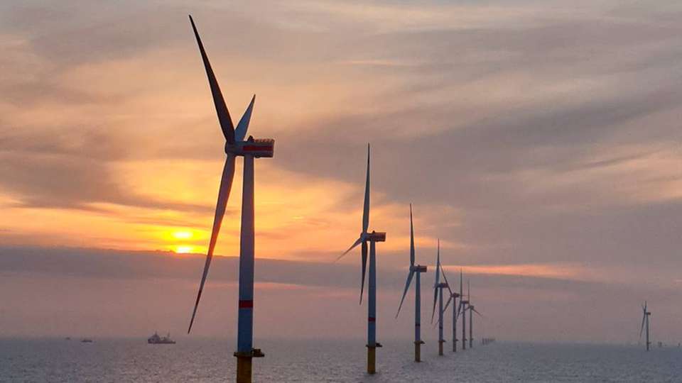 Nach der Inbetriebnahme der ersten Windkraftanlage werden die insgesamt 87 Windkraftanlagen voraussichtlich Ende 2019 ans Netz gehen.
