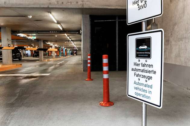 Von den fünf Stufen des autonomen Fahrens schafft es das Parksystem von Daimler und Bosch auf Stufe 4.