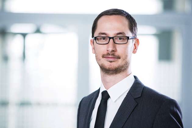 „Mit kapazitativen Technologien können wir unserer aktuellen Herausforderung begegnen, Hygienemaßnahmen in öffentlichen Bereichen wirksam umzusetzen“, sagt Philip Bellm, Geschäftsführer von Captron.