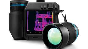Die Wärmebildkamera ist mit Inspection Route-Software und einer um 180 Grad drehbaren Objektivplattform für die Inspektion betriebskritischer Anlagen geeignet.