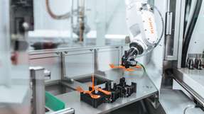 Auf der K-Messe stellt Kuka unter anderem Robotik-Lösungen für die Kunststoffindustrie vor.
