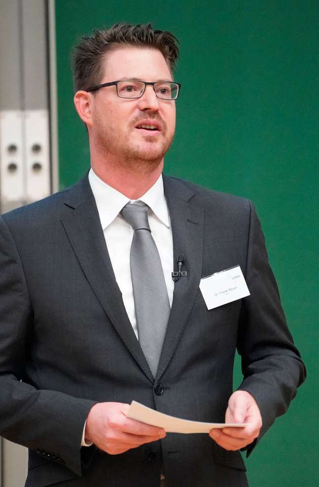 Wissenschaftlicher Leiter der Veranstaltung ist Doktoringenieur Frank Bauer von der Universität Stuttgart.