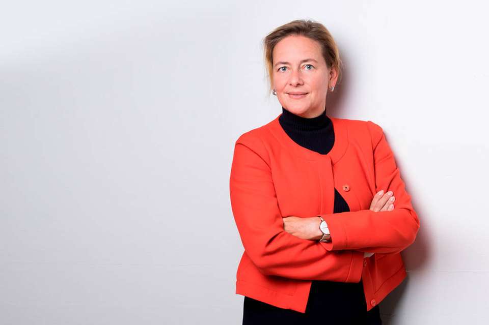 Get Dr Myriam Jahn Pics