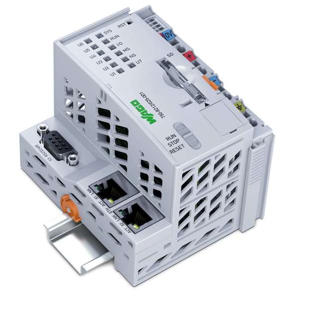 Die Steuerung PFC200 mit zwei Ethernet-Schnittstellen ermöglicht es, mit zwei getrennten Netzwerken zu kommunizieren, etwa zum Netzbetreiber und zum Direktvermarkter.