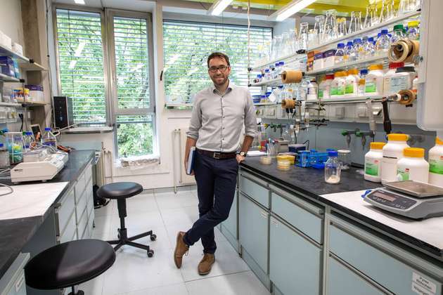 Gustav Oberdorfer forscht seit Februar 2018 am Institut für Biochemie der TU Graz.
