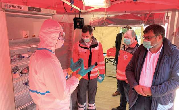 Reinigungsautomaten von Plasmatreat sind unter anderem schon beim Bayrischen Roten Kreuz im Einsatz.