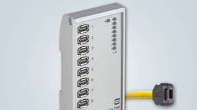 Der kompakte Full Gigabit Ethernet Switch mit ix-Industrial-Interface gibt es in Ausführungen für die Anbringung auf der DIN-Rail oder für die direkte Wandmontage