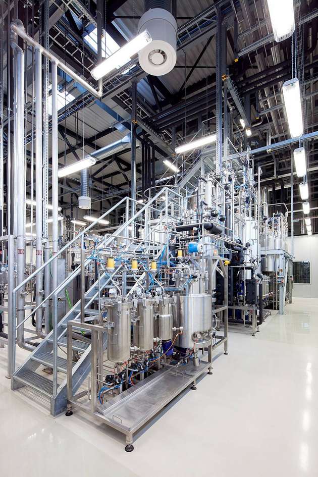 In der Fermentationsanlage am Fraunhofer CBP wird die Ferulasäure im großen Maßstab biotechnologisch hergestellt.