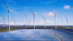 Die Ergebnisse der Ausschreibung für Solar- und Windenergieanlagen an Land stehen fest.