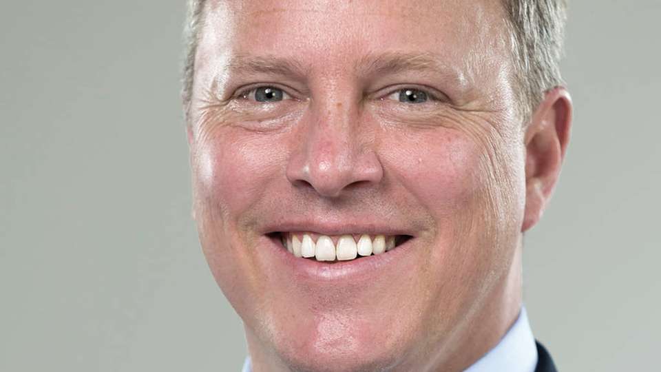 Ralf Klein Ralf Klein ist Geschäftsführer von Harting Electronics. In dieser Rolle ist er für die Ausrichtung und Wegbereitung des Unternehmens verantwortlich. Megatrends und deren Potenziale erkennen, Produktideen daraus ableiten und Kunden die passende Lösung anbieten: Das ist sein gesetztes Ziel.