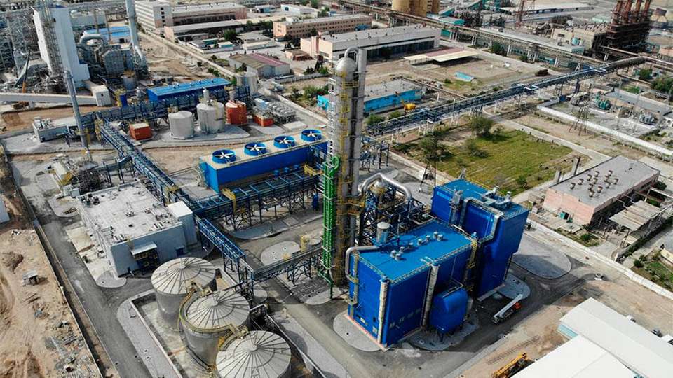 Bei Navoiyazot, dem größten Chemieunternehmen Usbekistans, hat ein Kompressorstrang für die Salpetersäureproduktion ferngesteuert seinen Betrieb aufgenommen.
