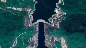 Ein Datenoptimierungsmodell unterstützt Fortum dabei, die Ertragskraft in über 140 Wasserkraftwerken in Finnland und Schweden abzubilden und zuverlässige Vorhersagen zur mittelfristigen Energiegewinnung treffen zu können.