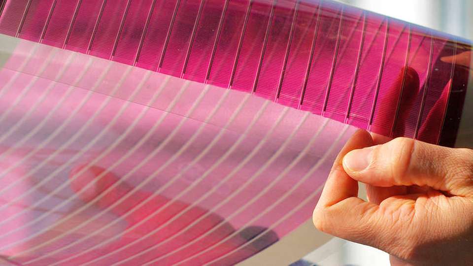 Flexible, transparente organische Solarmodule können neuartige Anwendungsfelder erschließen.