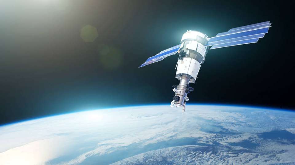 Roboter montieren Satelliten im Weltall