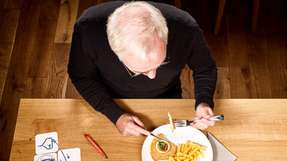 Kennen Sie das, wenn Sie eine Idee nicht mehr loslässt? Unser Verfahrenstechniker Hans geht im Restaurant essen.
