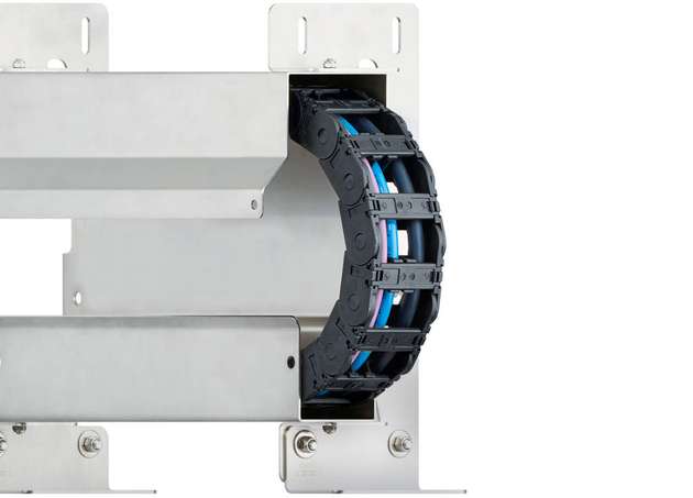 Beim Basic Flizz handelt es sich um ein modulares System zur Energiezuführung. Die innen liegende Energiekette ist vor Außeneinwirkung geschützt.