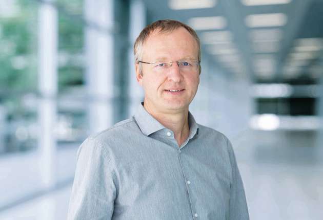 Björn Heinemann, Geschäftsführer und Geschäftsbereichsleiter Energiewirtschaft bei Robotron: „Teilweise wird der Rollout noch als notwendiges Übel gesehen. Vermutlich ist hier der Handlungsdruck zum aktiven Überwachen und Steuern im Niederspannungsnetz noch nicht groß genug.“