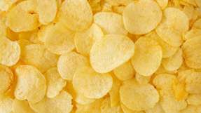 Bei der Herstellung von Kartoffelchips fallen unter anderem Kartoffel- und Stärkereste an, die sich in Biomethan umwandeln lassen.
