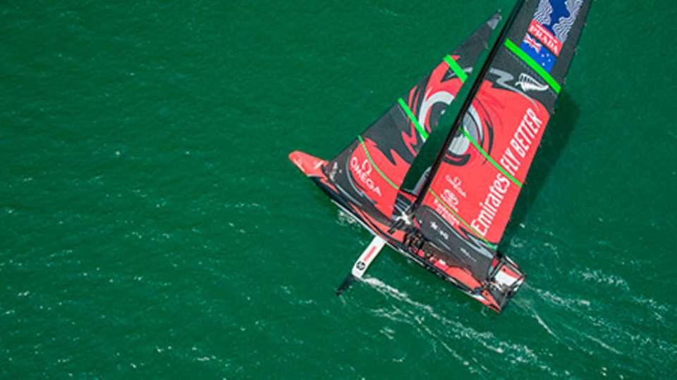 Als offizieller Lieferant des Emirates Team New Zealand verfolgt Maxon die Yachtrennen mit großer Aufmerksamkeit.