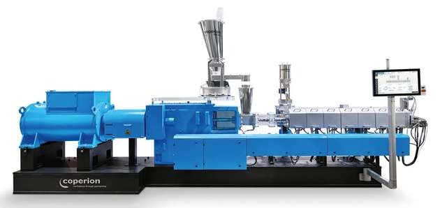 ZSK-Doppelschneckenextruder von Coperion eignen sich aufgrund ihrer hohen Dispergier- und Entgasungsleistung für den Newcycling-Prozess von APK.