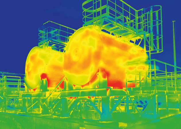 Für höchste Sicherheit und rechtzeitige Warnmeldung bietet R. Stahl Thermalkameras mit pixelgenauer Temperaturmessung.