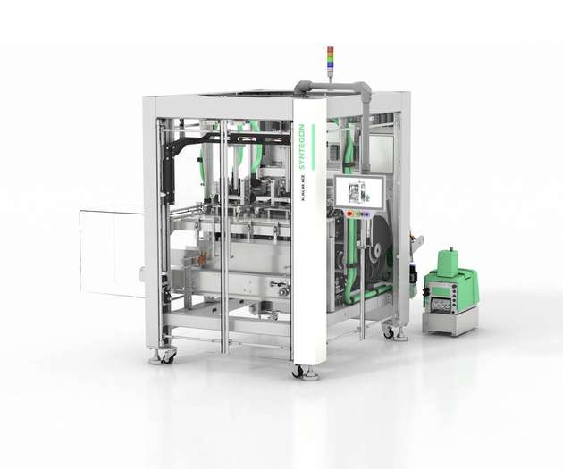 Der Kartonaufrichter Kliklok ACE verschließt Schachteln neben geleimten Formen auch leimfrei. Das verbessert die Recyclingfähigkeit von Sekundärverpackungen.
