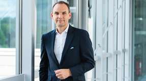 Ralf Bühler ist CEO bei Conrad Electronic erklärt wie es dem Familienunternehmen gelungen ist sicher durch die Digitalisierung immer weiter zu entwickeln.