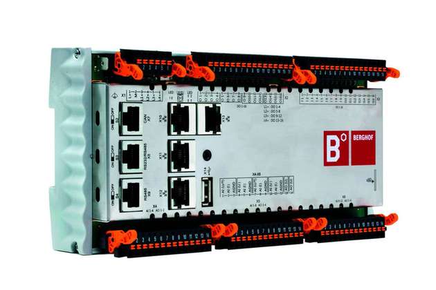 Kompaktes Kraftpaket: Die Berghof B-FORTIS CC-Prime Steuerung ist die richtige Wahl, wenn maximale Leistung auf minimalem Raum gefragt ist.