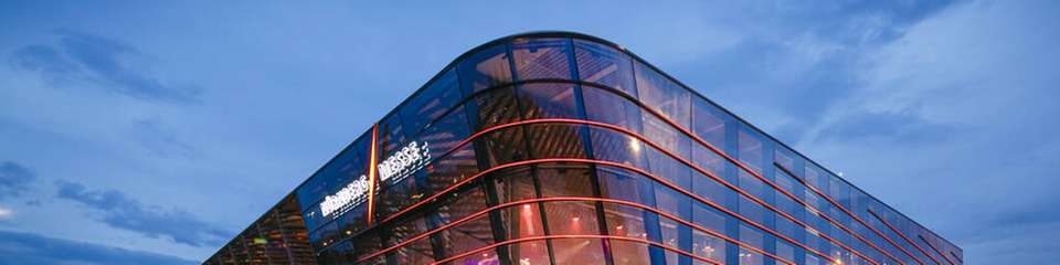 Die internationalen Fachbesucher – darunter 2024 rund 14.700 aus dem Ausland – profitieren vom breiten Angebot an Lösungen, Fachvorträgen und Live-Demonstrationen. 