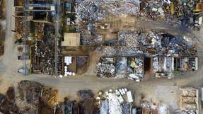 In der Baubranche muss der Abfall richtig getrennt werden. Die findet aktuell vor allem mit Kunststoff noch nicht im nötigen Maß statt.