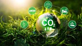 Zur Erreichung der klimapolitischen Ziele ist eine CO2-neutrale Produktion in der Industrie notwendig. Verschiedene Schlüsselstrategien können dabei zum Einsatz kommen.