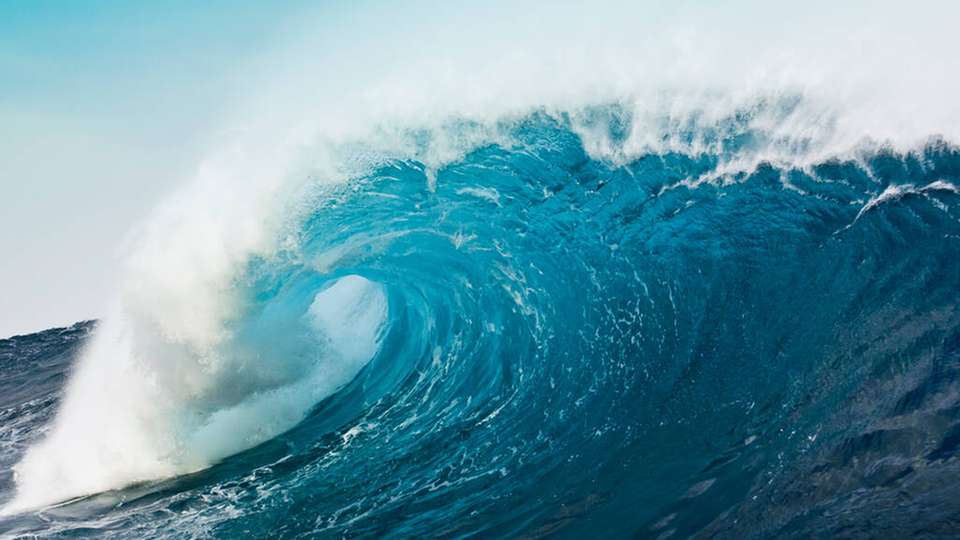 Das Start-up-Unternehmen Ocean Harvesting möchte mit ihrem System „InfinityWEC“ eine bislang noch unerschlossene regenerative Energiequelle, die Wellenbewegung des Meeresspiegels, erschließen.
