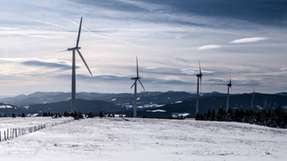 Die wirtschaftliche Basis für den Ausbau der Stromerzeugung aus Sonne, Wasser und Wind wurde durch das Erneuerbaren-Ausbau-Gesetz (EAG) geschaffen. Für den Ausbau der Windkraft braucht es nun politische Bewegung.
