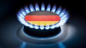 Viele Politiker erklären, dass der Stopp russischer Gasimporte mit heftigen Konsequenzen für Deutschland verbunden und daher nur schwer umsetzbar wäre. Eine Studie kommt nun zu dem Ergebnis, dass die Folgen weniger schlimm sind als oft dargestellt. 