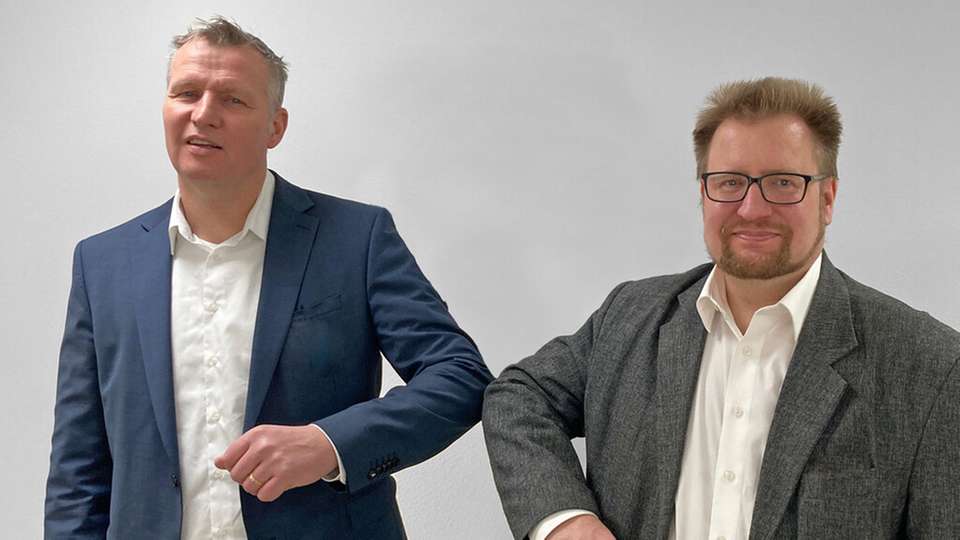 Diethard Fent (links), Manager Sales Partner EMEA bei Congatec, und Jaakko Ala-Paavola, Director Digital Solutions bei Etteplan, freuen sich auf gemeinsame Smart-Mobility-Projekte.