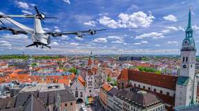 Die Air Mobility Initiative (AMI) wird mit 86 Millionen Euro über einen Zeitraum von drei Jahren gefördert. Die ersten Testflüge werden in der Region um Ingolstadt durchgeführt.
