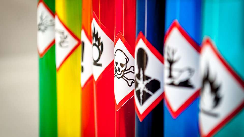 Mit einer besseren Bewertung gefährlicher Chemikalien sollen die Risiken für Mensch und Umwelt sinken – ohne dafür Versuche an Tieren durchführen zu müssen.