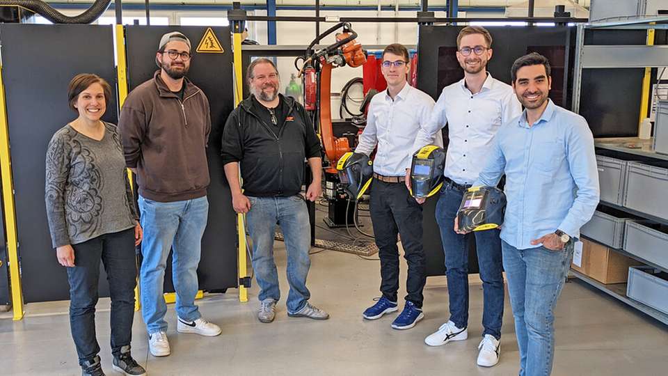 Beim Kickoff-Treffen des Forschungsprojekts ASIMoW (v.l.n.r.): Marion Purrio, David Dentzer und Guido Buchholz (alle FEF), Yannik Hahn, Robert Maack und Hasan Tercan (Lehrstuhl für TMDT)